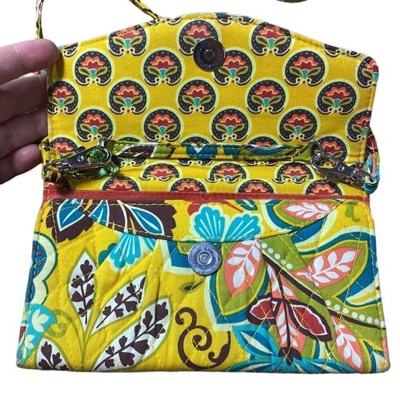 Vera Bradley Provençal quilted crossbody wallet purse NWT - Picture 3 of 7